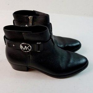 Michael Kors Black Leather Ankle Boot Sz 6M